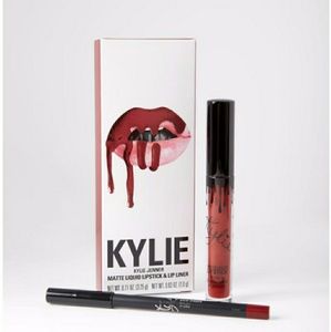 Kylie Jenner lip kit